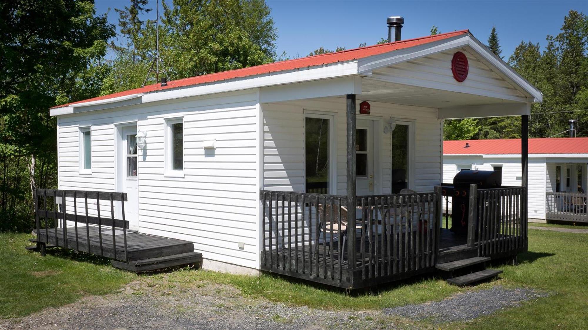 Camping Chalets Spas Pignons Rouges Saint Romain Exterior foto